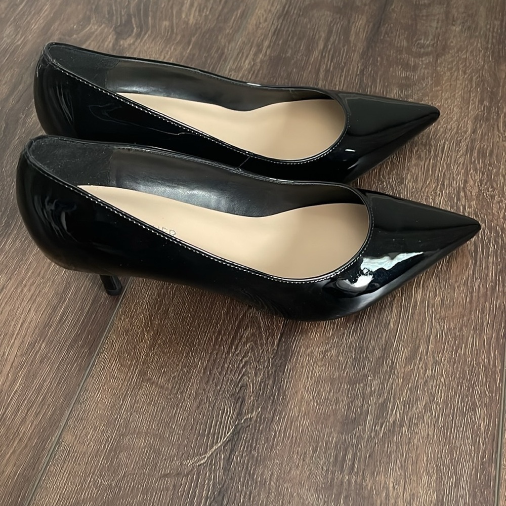 Marc Fisher Pump Size 7.5 - Picture 2 of 8